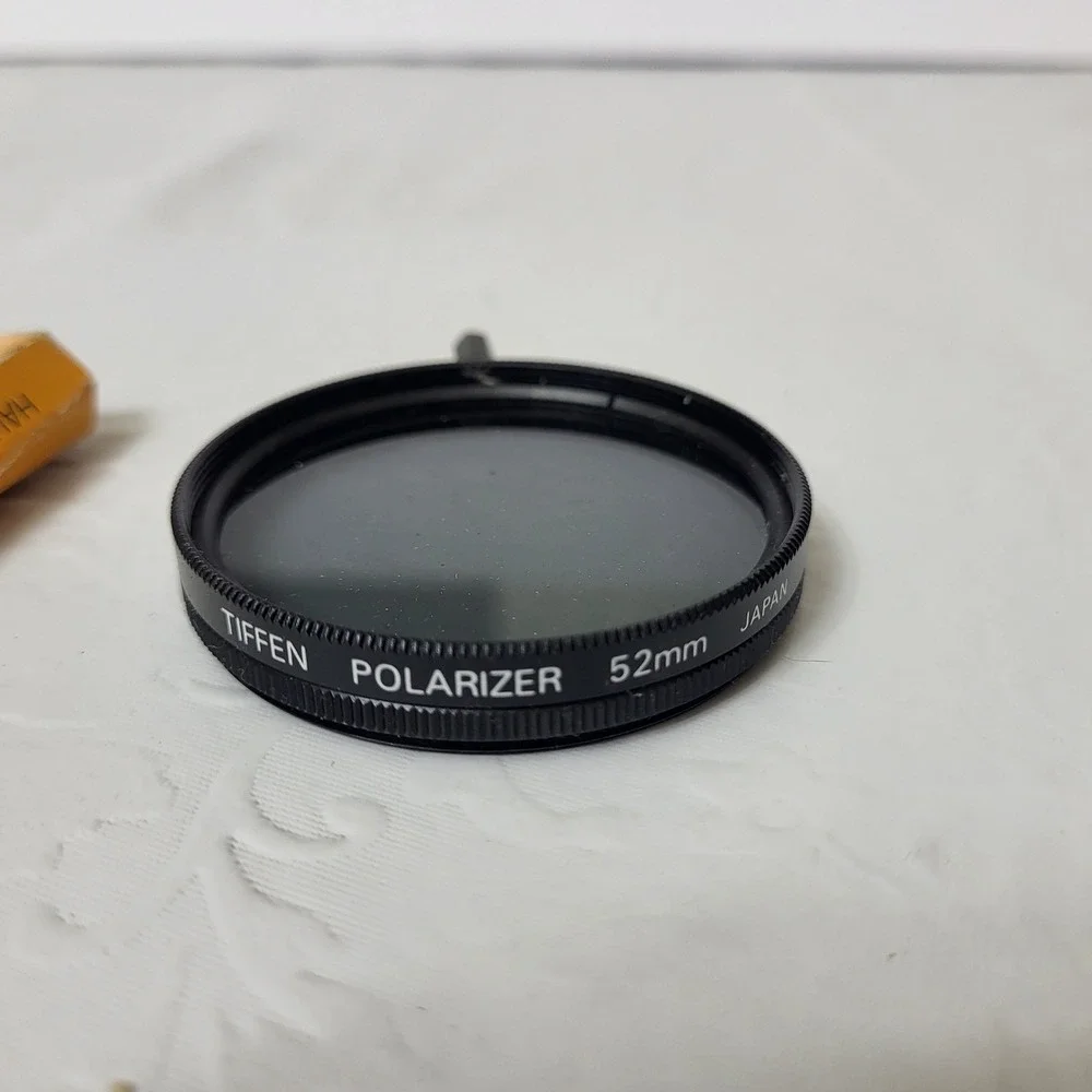 Vintage Tiffen Polarizer Screw In Filter 52mm Camera Lens Accessory